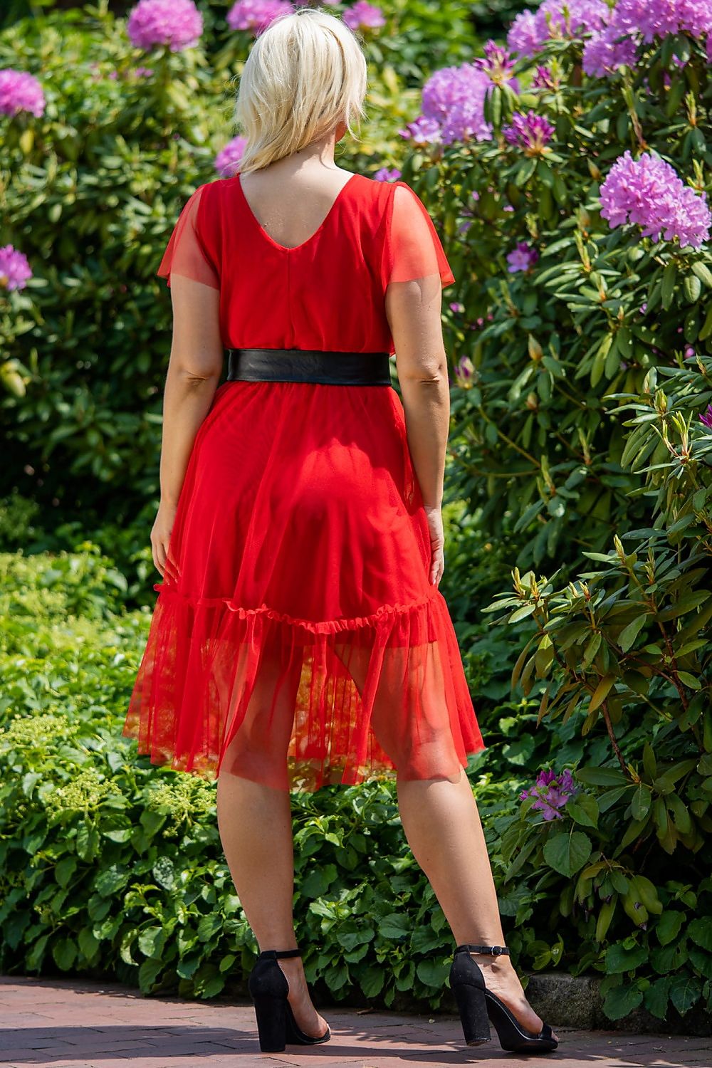 Karko Asia Midi Dress: Flattering Silhouette